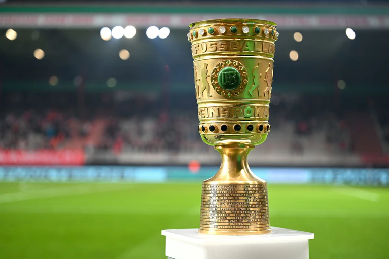 Der DFB hat die Runde der letzten acht Teams terminiert. (Symbolbild) — © Soeren Stache/dpa