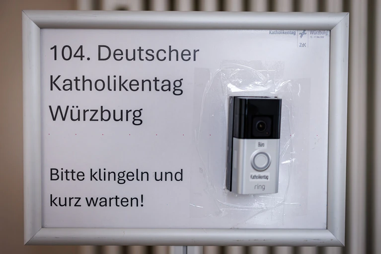 Beim Katholikentag in Würzburg sind etwa 900 Veranstaltungen geplant. (Archivbild) — © Daniel Karmann/dpa