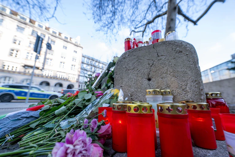 Der Tatort befindet sich weniger als 500 Meter vom Gericht entfernt. (Archivbild)  — © Pia Bayer/dpa