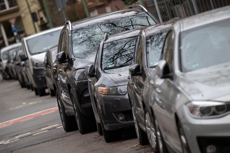 SUVs dominieren die Neuzulassungen in Deutschland. (Archivbild) — © Sebastian Gollnow/dpa