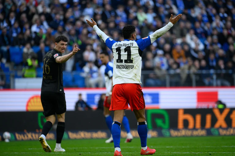 Jubelte über den Ausgleich: HSV-Torschütze Ransford Käönigsdörffer.  — © Gregor Fischer/dpa