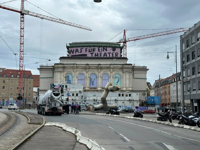 Wie die Stadt Augsburg berichtet, ist künftig das Architekturbüro Henn für das Gesamtprojekt zuständig. (Archivbild) — © Ulf Vogler/dpa