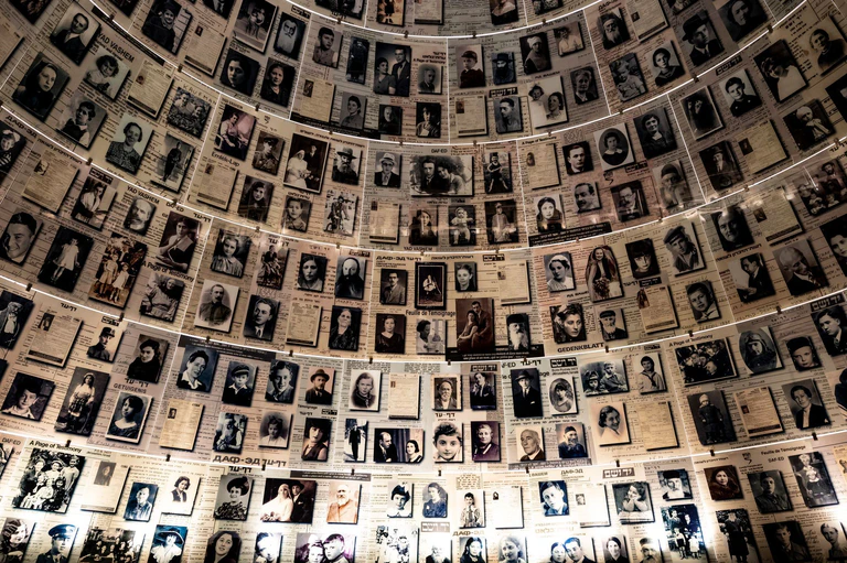 Die Holocaust-Gedenkstätte Yad Vashem plant eine Außenstelle in Deutschland. (Archivbild) — © Fabian Sommer/dpa