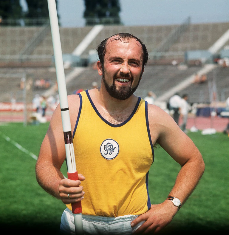 Der größte Erfolg von Klaus Wolfermann war 1972 der Olympiasieg in München. — © Roland Witschel/dpa