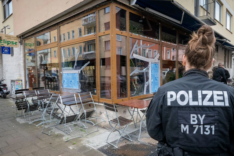 Der Staatsschutz ermittelt. — © Peter Kneffel/dpa