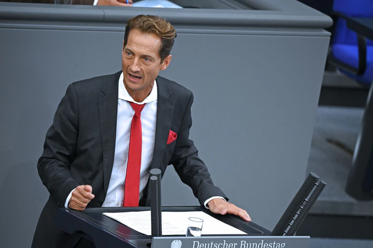 Muss 4.800 Euro Geldstrafe zahlen: der AfD-Abgeordnete Ingo Hahn. (Archivbild) — © Helena Dolderer/dpa