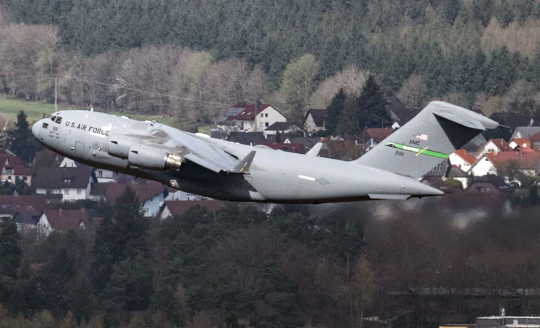 Ramstein ist wichtiger Stützpunkt fürs US-Militär. (Archivbild) — © Boris Roessler/dpa