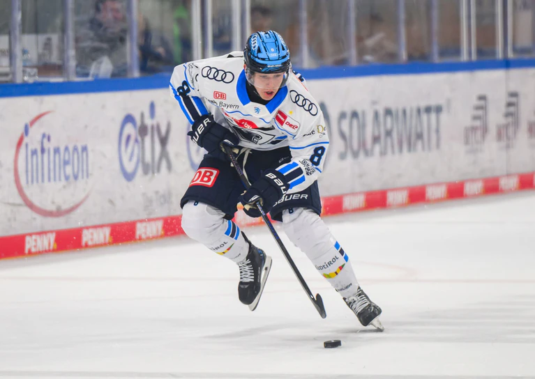 Philipp Krauß wechselt von Ingolstadt nach Augsburg. (Archivbild) — © Robert Michael/dpa