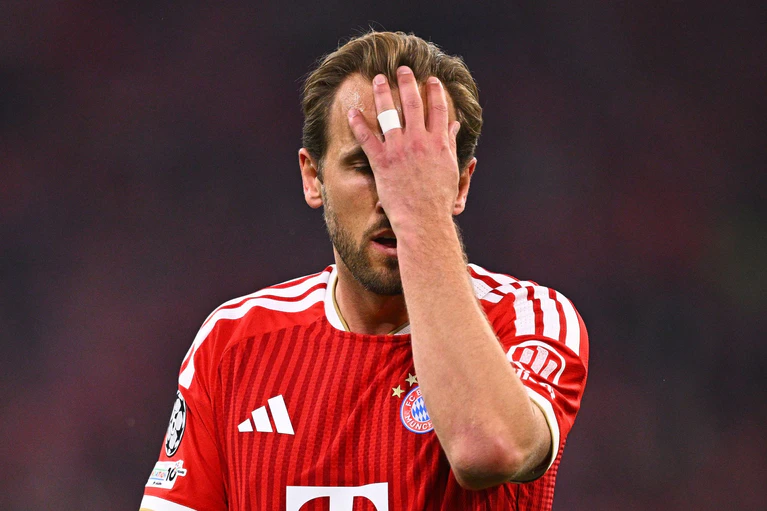 Verzweifelte gegen die PSG-Abwehr: Bayern-Stürmer Harry Kane. — © Tom Weller/dpa