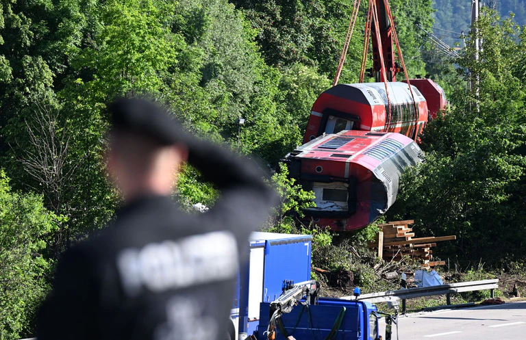 Kaputte Betonschwellen waren die Unfallursache (Archivbild). — © Angelika Warmuth/dpa