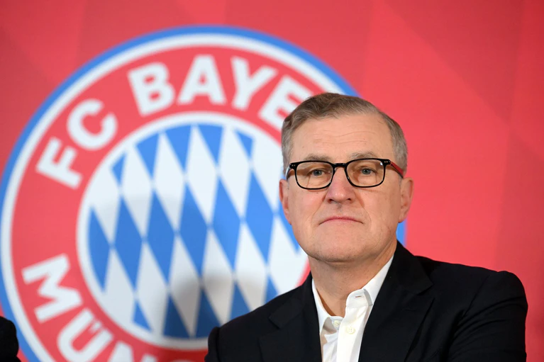 Sorgt sich um das Pokal-Spiel: Bayern-Vorstandschef Jan-Christian Dreesen. (Archivbild) — © Jens Niering/dpa
