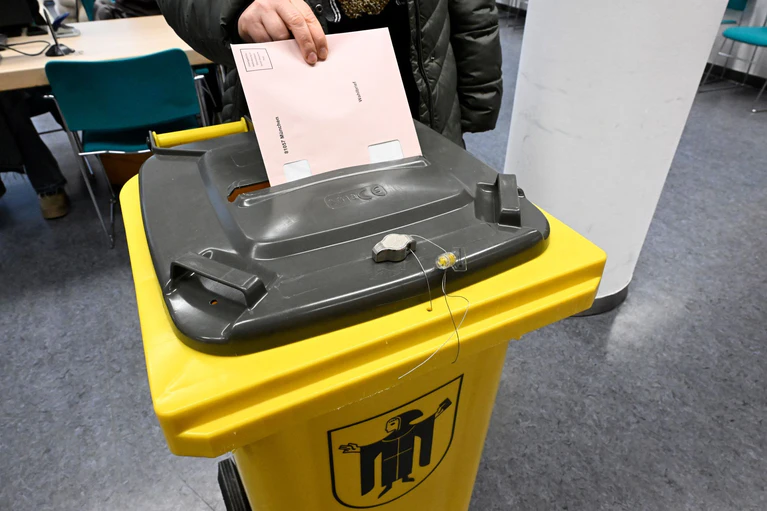 Am 8. März findet in Bayern die Kommunalwahl statt. (Symbolbild) — © Felix Hörhager/dpa