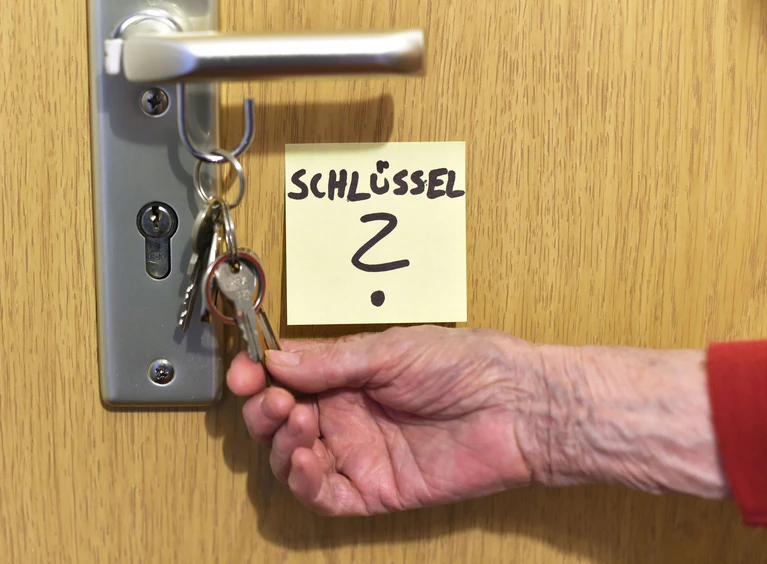 Am Anfang fällt eine Demenzerkrankung bei Down-Syndrom oft nicht so leicht auf. (Symbolbild) — © picture alliance / ZB