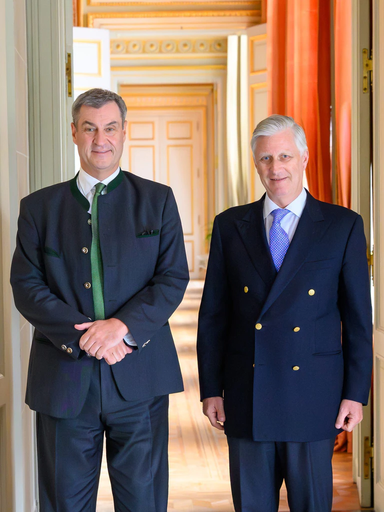 Bei seinem Besuch in Brüssel traf Söder kurz auch König Philippe von Belgien. — © Jörg Koch/Bayerische Staatskanzlei/dpa