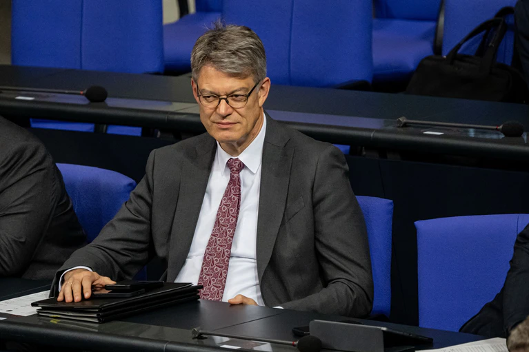 Bundesminister Schnieder ist in München nicht dabei. (Archivbild) — © Fabian Sommer/dpa