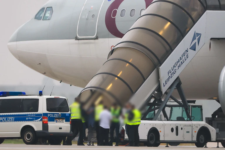 Im September gab es einen Abschiebeflug von Leipzig/Halle aus nach Afghanistan. (Archivfoto) — © Jan Woitas/dpa