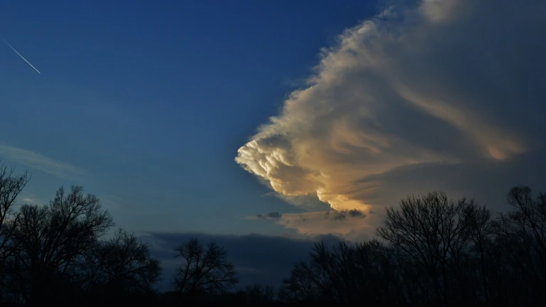 Wolken Himmel — © NOAA / Unsplash