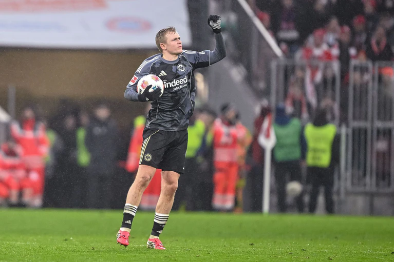 Torschütze beim Comeback: Eintracht-Profi Jonathan Burkardt. — © Harry Langer/dpa