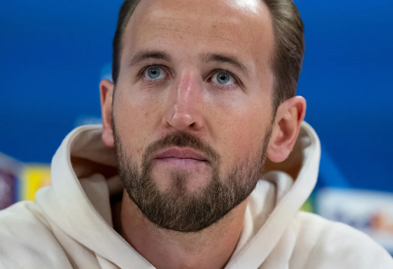 Bayern-Torjäger Harry Kane geht fokussiert «in eine große Woche für uns». — © Sven Hoppe/dpa