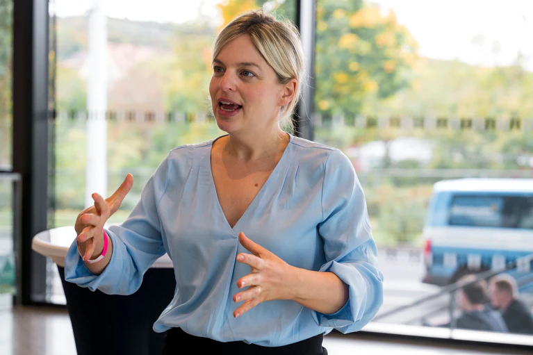 Katharina Schulze fordert mehr Sicherheit für Frauen in Bayern. (Archivfoto) — © Daniel Vogl/dpa