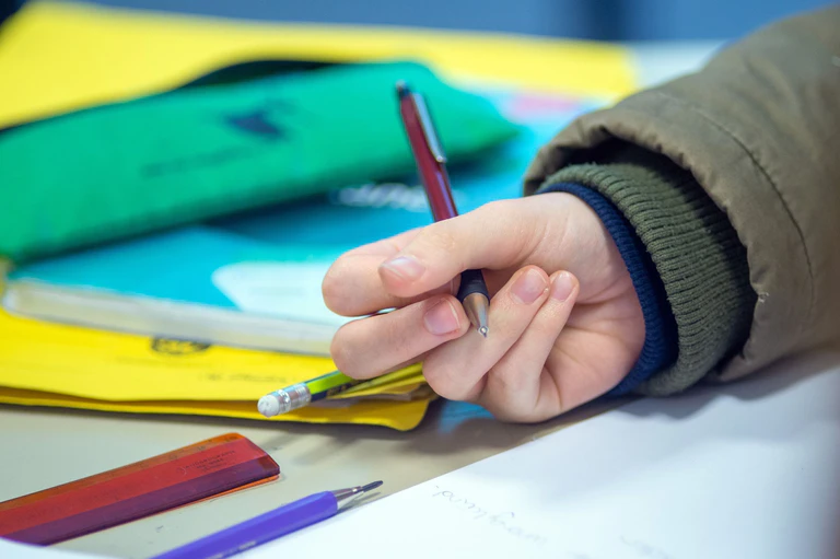 In Bayern drehten zuletzt deutlich mehr als 40.000 Kinder und Jugendliche eine sogenannte Ehrenrunde. (Symbolbild) — © Klaus-Dietmar Gabbert/dpa