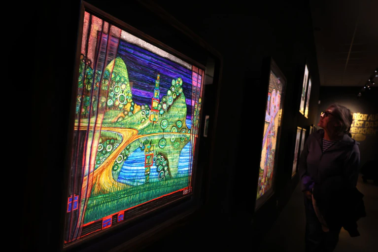 Im Lindauer Kunstforum Hundertwasser soll in diesem Jahr die zweite von insgesamt vier geplanten Ausstellungen gezeigt werden. (Archivbild) — © Karl-Josef Hildenbrand/dpa