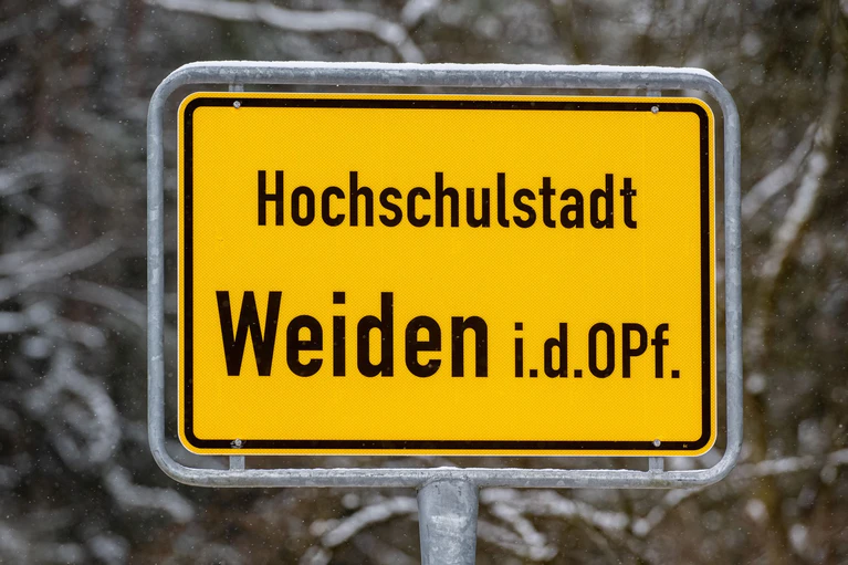 In Weiden in der Oberpfalz gibt es eine Stichwahl zwischen CSU und SPD. (Symbolbild) — © Armin Weigel/dpa