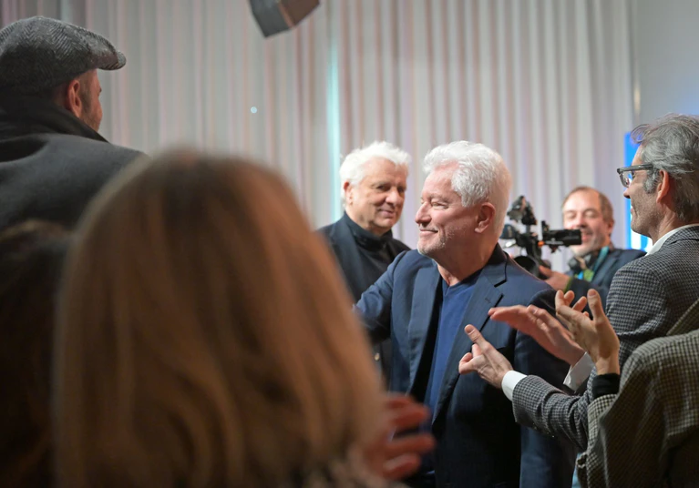 Beim Filmbrunch des Bayerischen Rundfunks erhält das Ermittler-Duo Standing Ovations. — © Malin Wunderlich/dpa