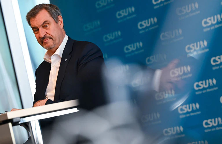 Macht Druck bei den geplanten Sozialreformen: CSU-Chef Markus Söder.  — © Sven Hoppe/dpa