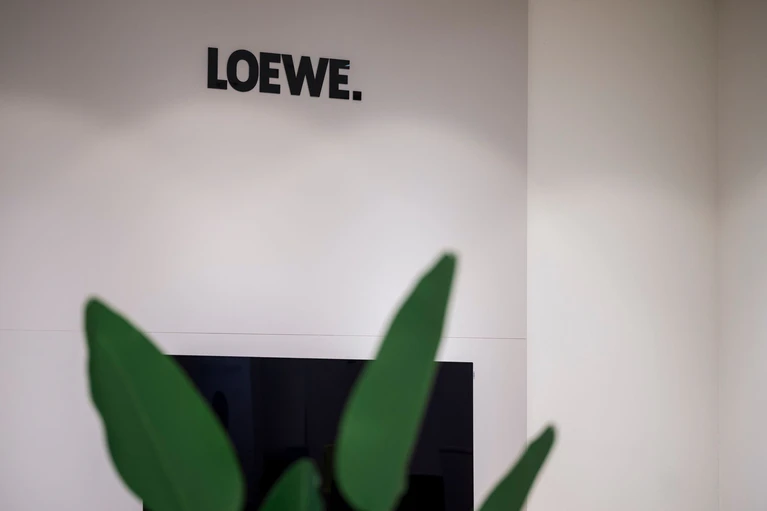 Das Unternehmen Loewe wurde 1923 gegründet. — © Daniel Vogl/dpa