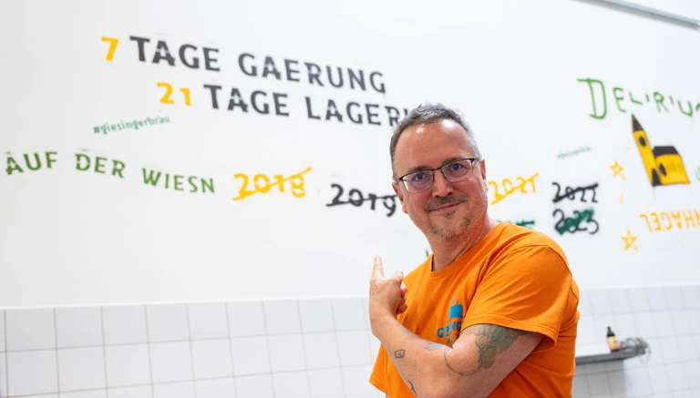 Steffen Marx will mit seinem Giesinger auf die Wiesn. — © Lukas Barth/dpa