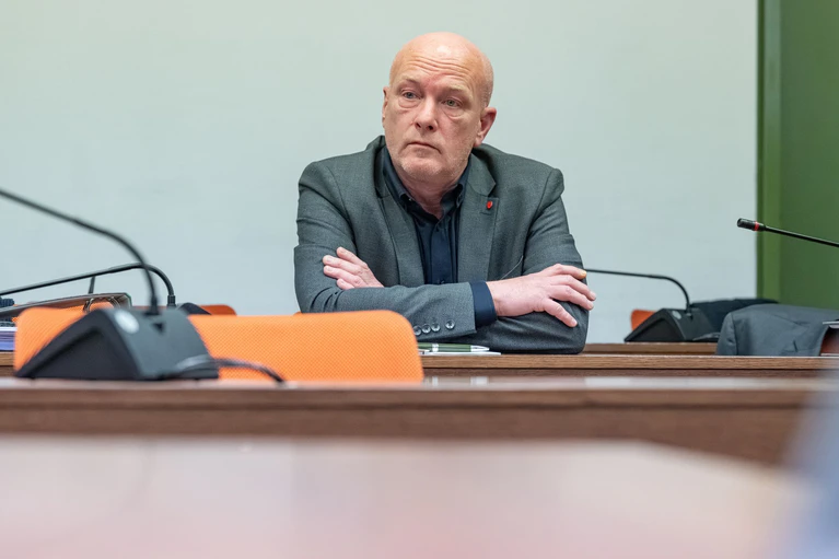 Im Parteispenden-Prozess gegen den früheren Regensburger Oberbürgermeister Joachim Wolbergs wird das Urteil erwartet. (Archivbild) — © Armin Weigel/dpa