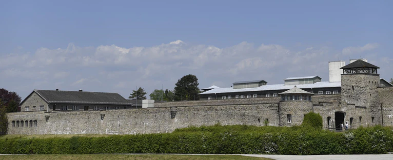 Ein Teil des ehemaligen nationalsozialistischen Konzentrationslagers Mauthausen. — © Harald Schneider/APA/dpa