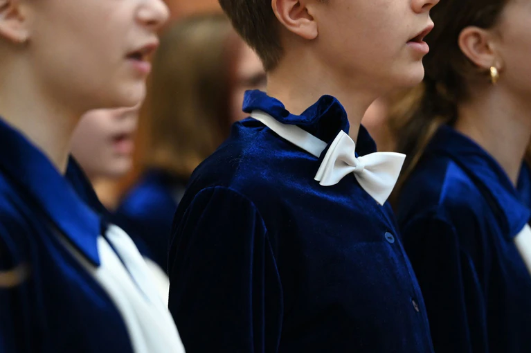 Die Zeiten, dass es nur einen Knabenchor in Windsbach gab, sind mit dem neuen Schuljahr vorbei. (Archivbild) — © David Hammersen/dpa