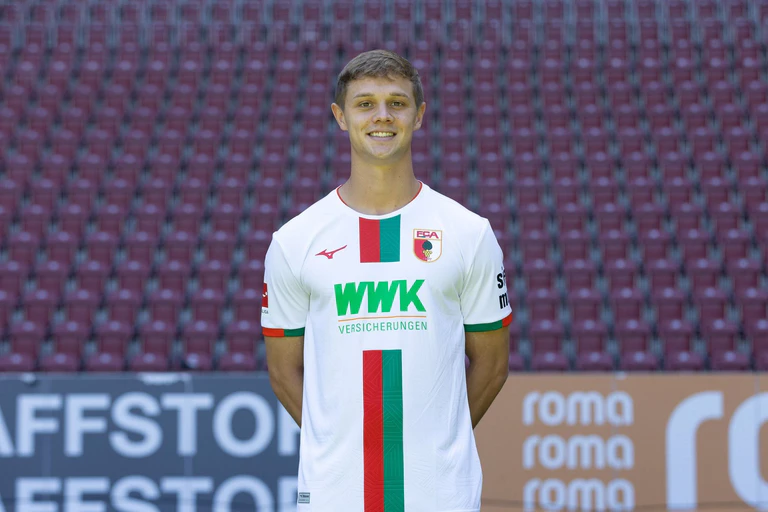 Nach langer Verletzungspause mit dem Comeback: Robert Gumny. — © Christian Kolbert/dpa