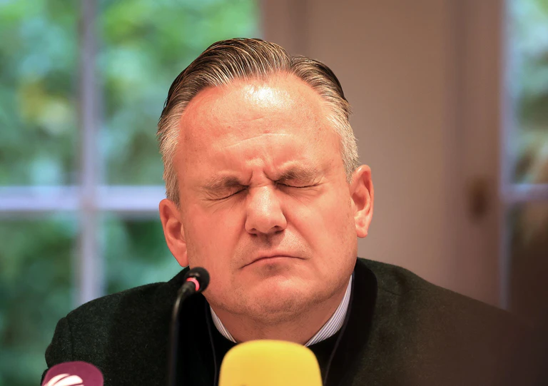 Wiesn-Chef Christian Scharpf räumt Fehler beim Umgang mit Überfüllung ein. (Archivbild) — © Karl-Josef Hildenbrand/dpa