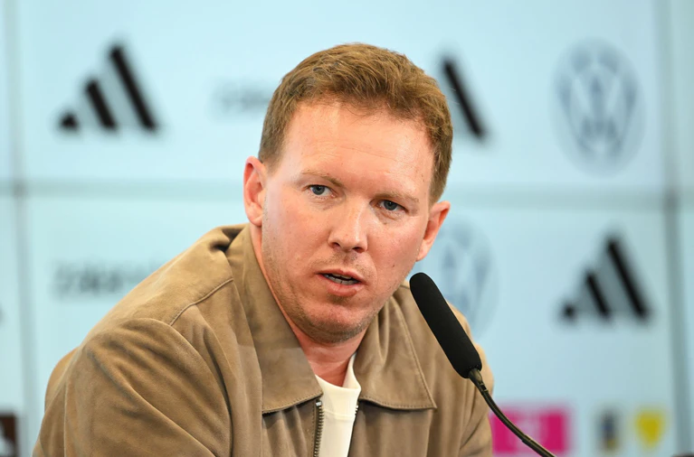 Julian Nagelsmann präsentiert seinen ersten Kader im WM-Jahr. — © Florian Wiegand/dpa