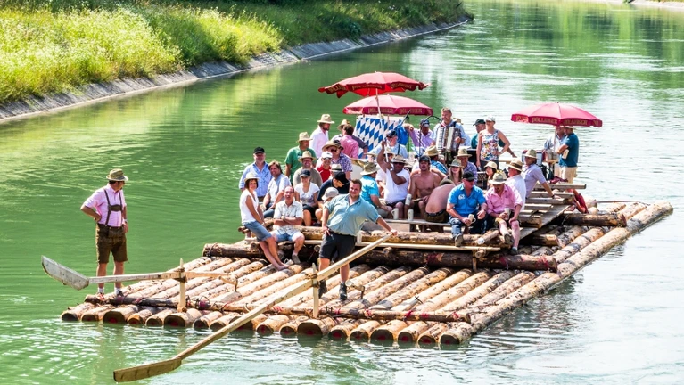 Floßfahrt Bayern Isar — © ©&nbsp;Bild: iStock / FooTToo 
