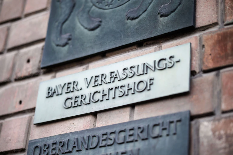 Die höchsten bayerischen Richter haben ein Urteil zum bayerischen Bundeswehrgesetz gesprochen. (Archivbild) — © Matthias Balk/dpa