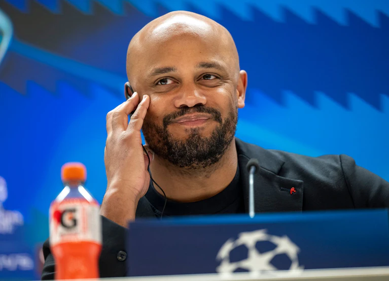 Vincent Kompany hat einen Plan. — © Peter Kneffel/dpa