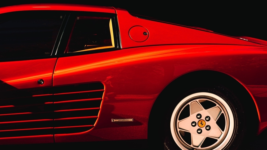 Beitragsbild Kult Fahrzeuge 80er Ferrari Testarossa