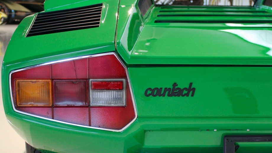 Beitragbild Kult Fahrzeuge 80er Lamborghini Countach